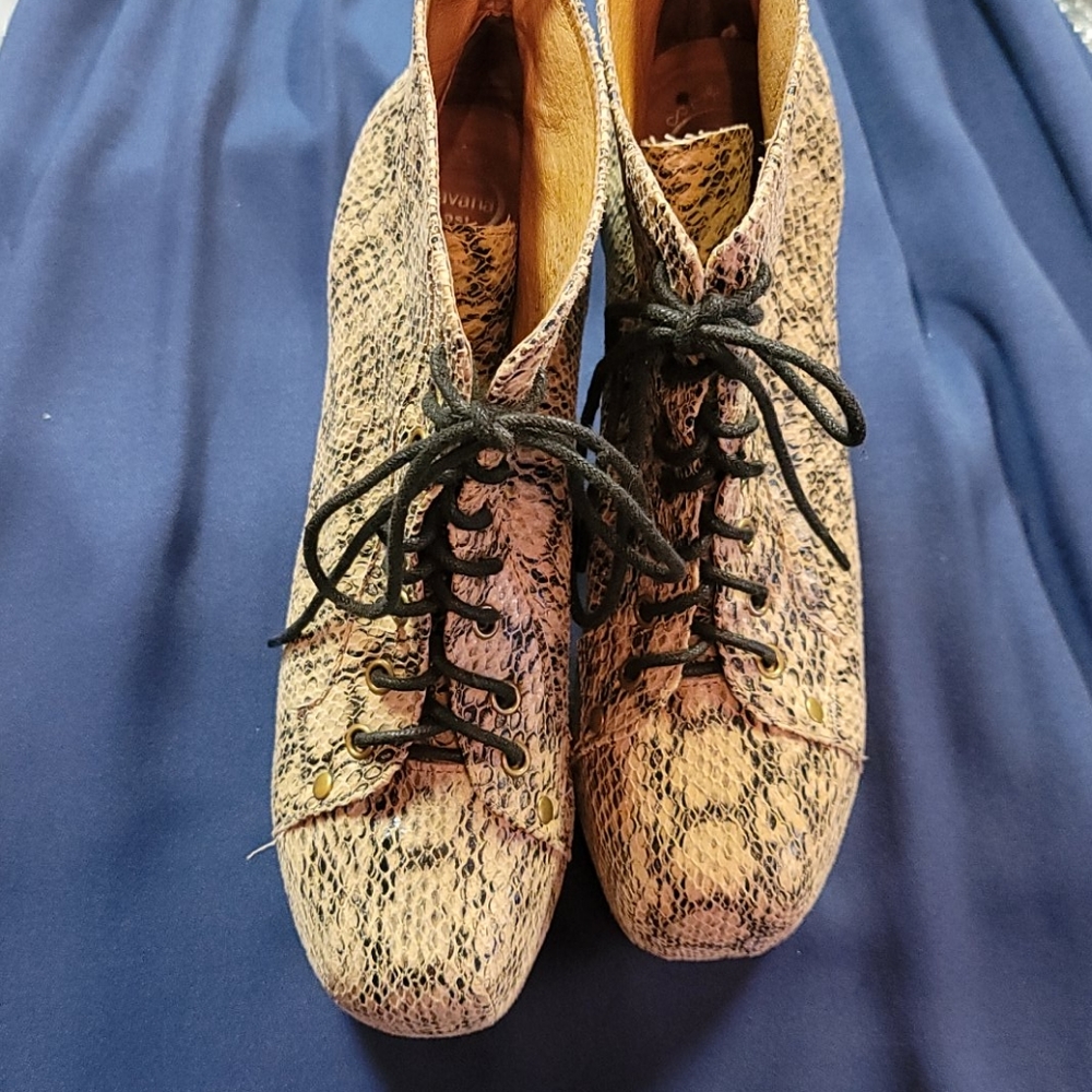 SOLD* jeffrey campbell snakeskin booties - Picture 4 of 6